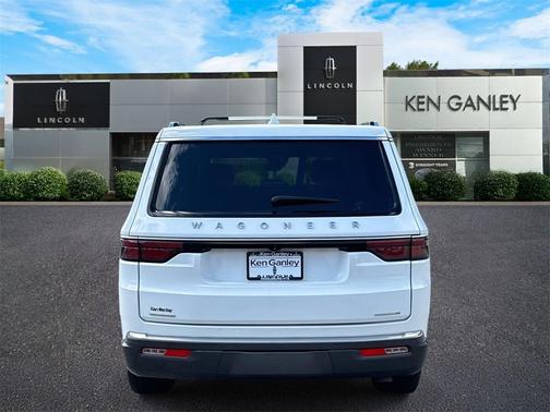 2022 Jeep Wagoneer Series II
