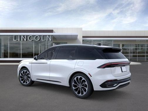 2025 Lincoln Nautilus Reserve