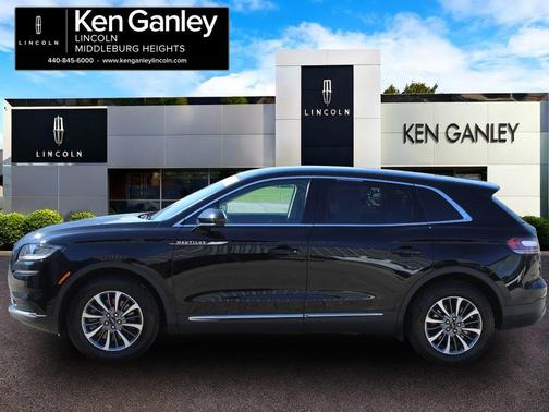 2023 Lincoln Nautilus Standard