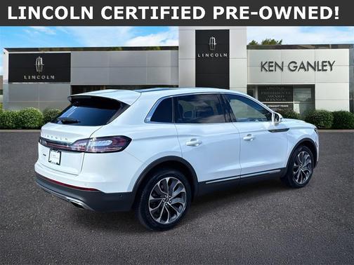 2022 Lincoln Nautilus Reserve