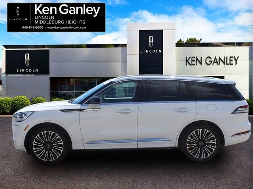 White 2023 Lincoln Aviator Black Label AWD