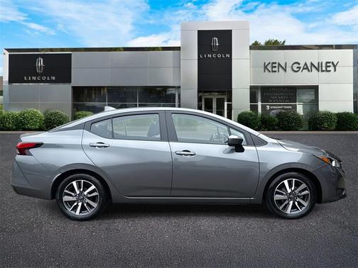 2023 Nissan Versa 1.6 SV