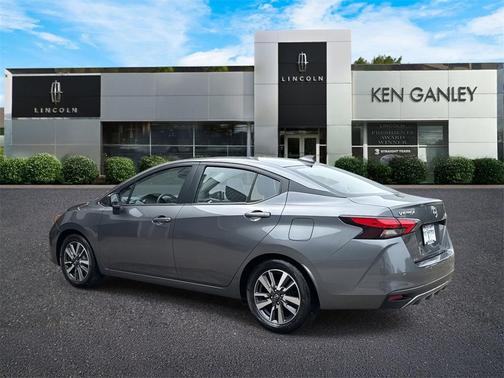 2023 Nissan Versa 1.6 SV