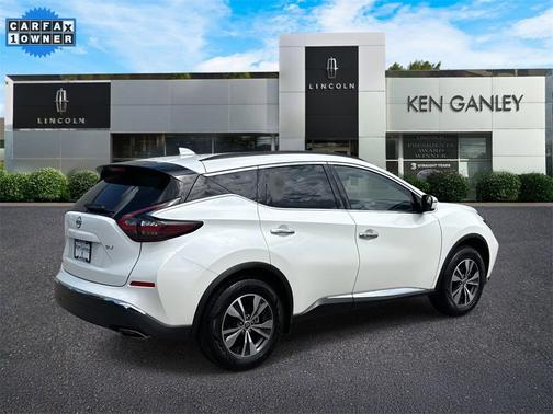 2023 Nissan Murano SV