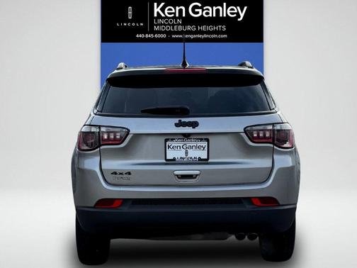 2022 Jeep Compass Altitude