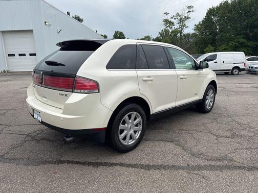 White 2007 Lincoln MKX