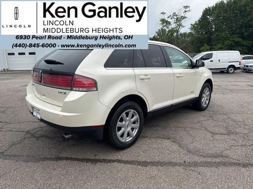 White 2007 Lincoln MKX