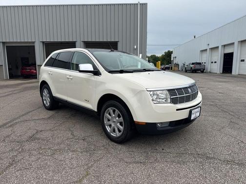 White 2007 Lincoln MKX