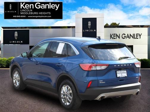 Blue 2022 Ford Escape SE
