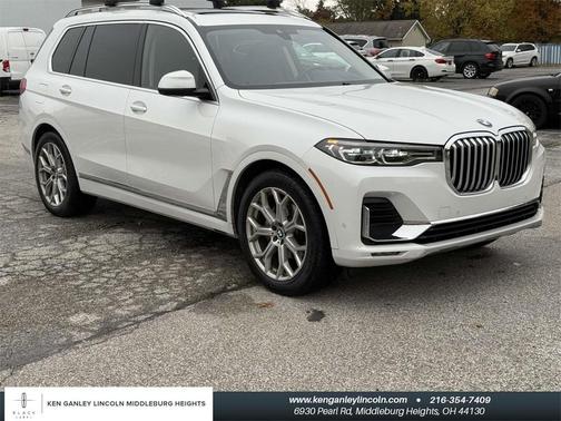 2022 BMW X7 xDrive40i