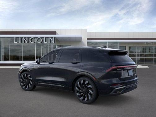 2025 Lincoln Nautilus Reserve