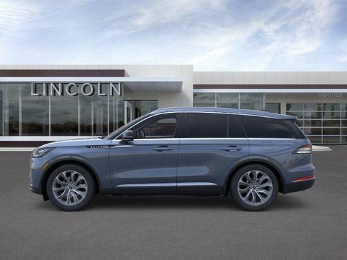 Whisper White 2026 Lincoln Aviator Reserve AWD