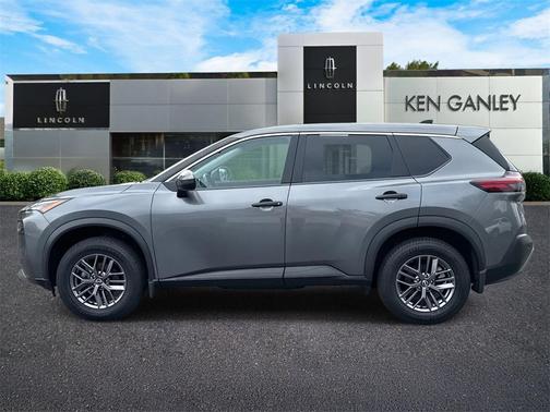 2022 Nissan Rogue S
