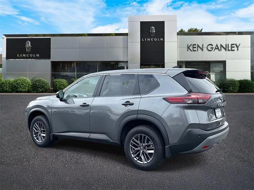 2022 Nissan Rogue S