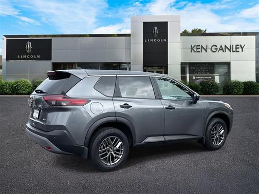2022 Nissan Rogue S