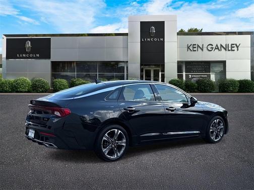 2021 Kia K5 EX