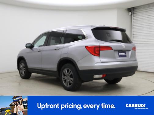 Gray 2017 Honda Pilot EX-L