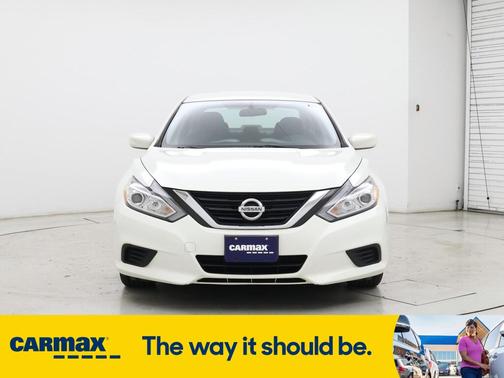 2017 Nissan Altima S