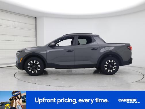 2025 Hyundai SANTA CRUZ SEL Activity
