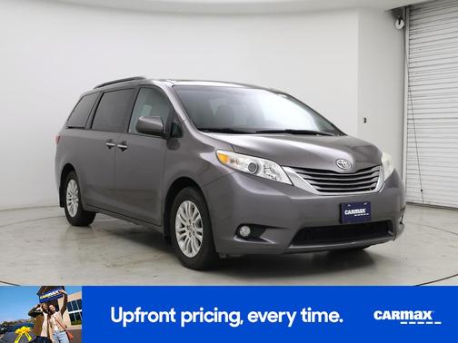 2016 Toyota Sienna XLE