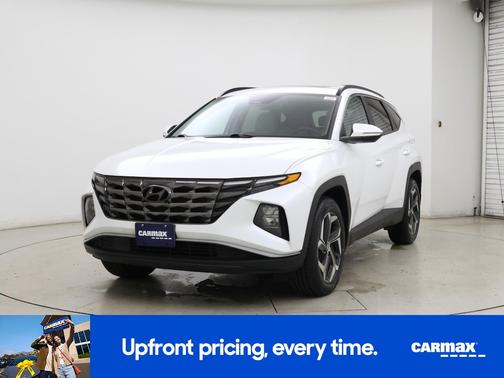 White 2022 Hyundai TUCSON SEL