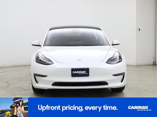 White 2023 Tesla Model 3