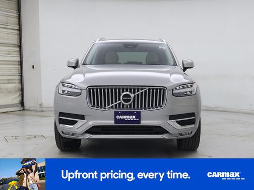 2023 Volvo XC90 B5 Plus