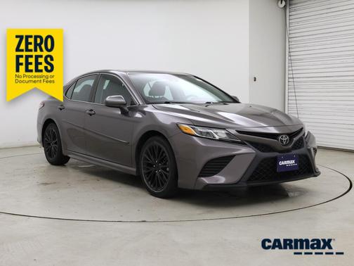 Gray 2019 Toyota Camry SE