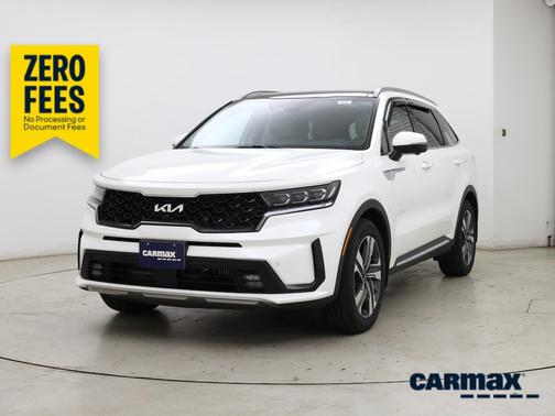 White 2023 Kia Sorento Hybrid SX Prestige