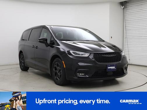 2022 Chrysler Pacifica Hybrid Touring L