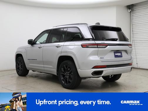Silver 2024 Jeep Grand Cherokee 4xe Anniversary Edition