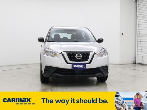 2020 Nissan Kicks S