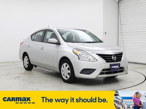 2018 Nissan Versa SV