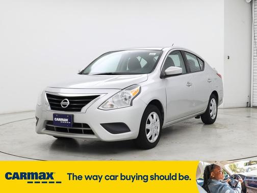 2018 Nissan Versa SV