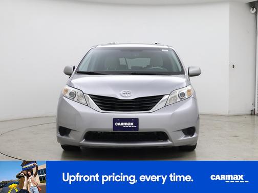 2014 Toyota Sienna LE