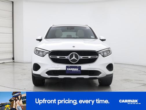 2025 Mercedes-Benz GLC 300 