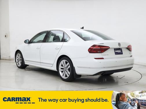 2017 Volkswagen Passat SE