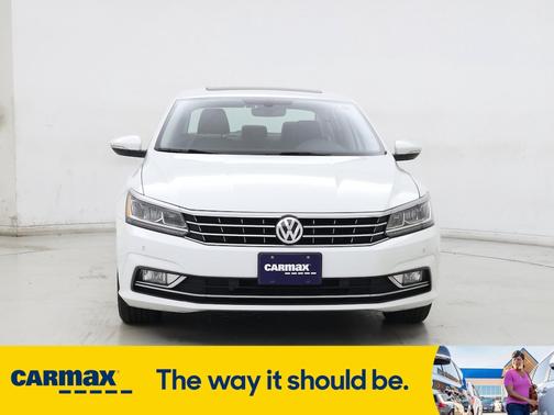 2017 Volkswagen Passat SE