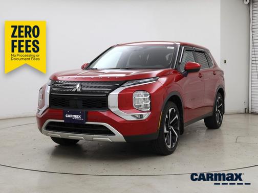 Red 2022 Mitsubishi Outlander SE