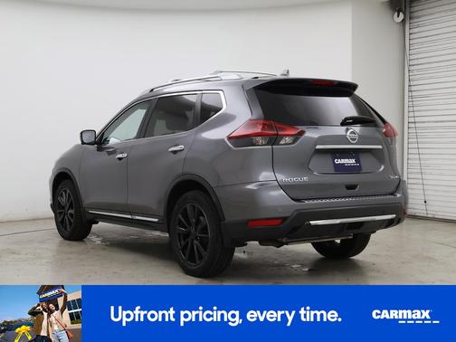 Gray 2019 Nissan Rogue SL