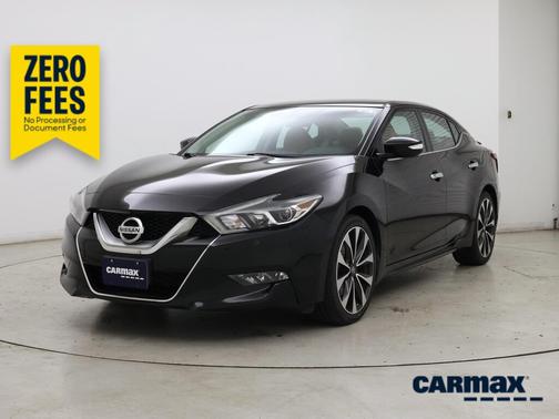 Black 2016 Nissan Maxima SR