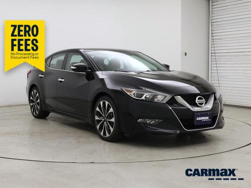 Black 2016 Nissan Maxima SR
