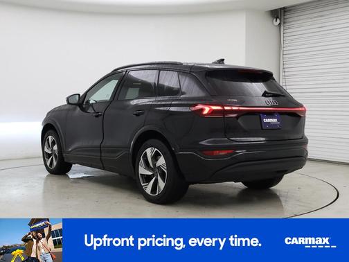 2025 Audi Q6 e-tron Premium Plus