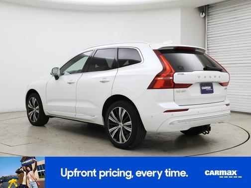 White 2022 Volvo XC60 B5 Inscription