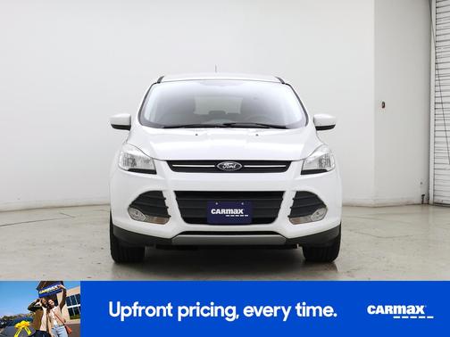 White 2016 Ford Escape SE