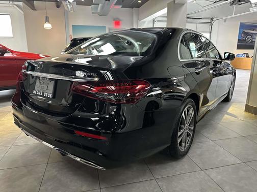 2022 Mercedes-Benz E-Class E 350 4MATIC