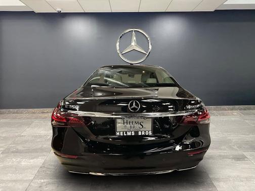 2022 Mercedes-Benz E-Class 