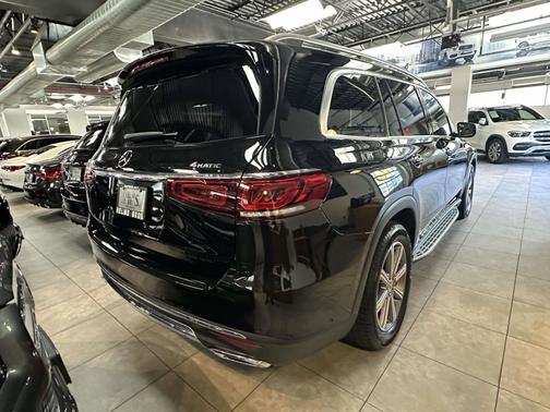 2022 Mercedes-Benz GLS 450 4MATIC