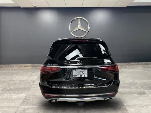 2025 Mercedes-Benz GLS 450