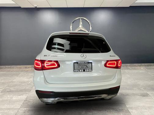 2021 Mercedes-Benz GLC 300